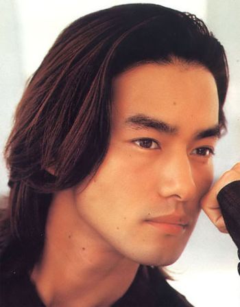 Yutaka Takenouchi 2.jpg