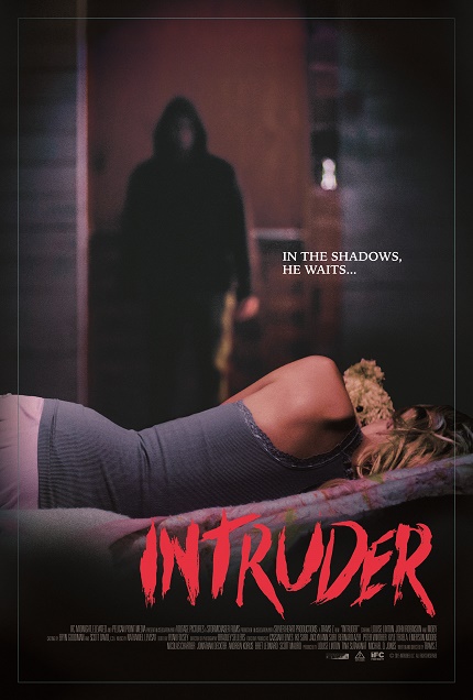 INTRUDER: A disturbing home invasion thriller 
