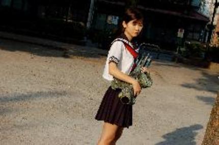 Where'd She Put That Gun?  A Trailer For Noboru Iguchi's HAJIRAI MACHINE GIRL!