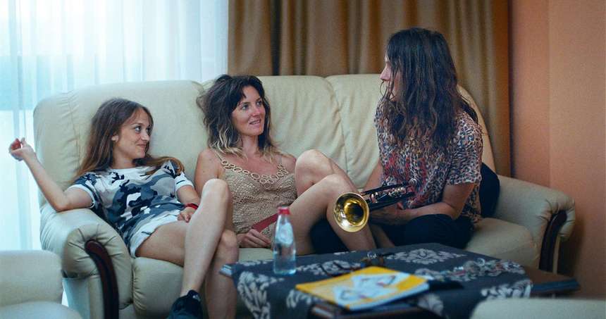 Locarno 2019 Review: IVANA THE TERRIBLE, Quirks and Paradoxes of Millennials on the Balkan