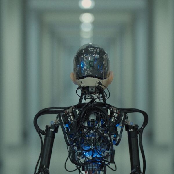 Exclusive Trailer ROBOLOVE: The Age of A.I. Is Upon Us and Disrupts the ...