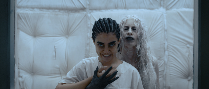 Exclusive: The First Official Stills From Argentine Supernatural Horror DON'T COME BACK ALIVE (METE MIEDO)