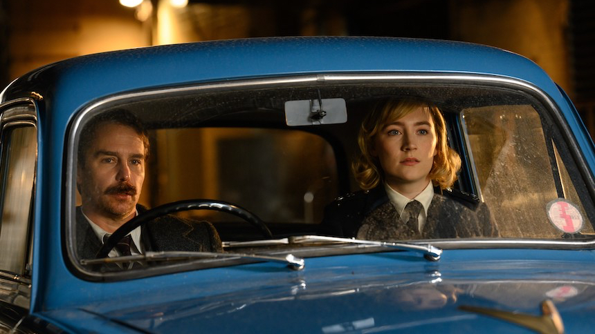 Review: SEE HOW THEY RUN, Meta-Mystery-Comedy Soars on Saoirse Ronan's Performance