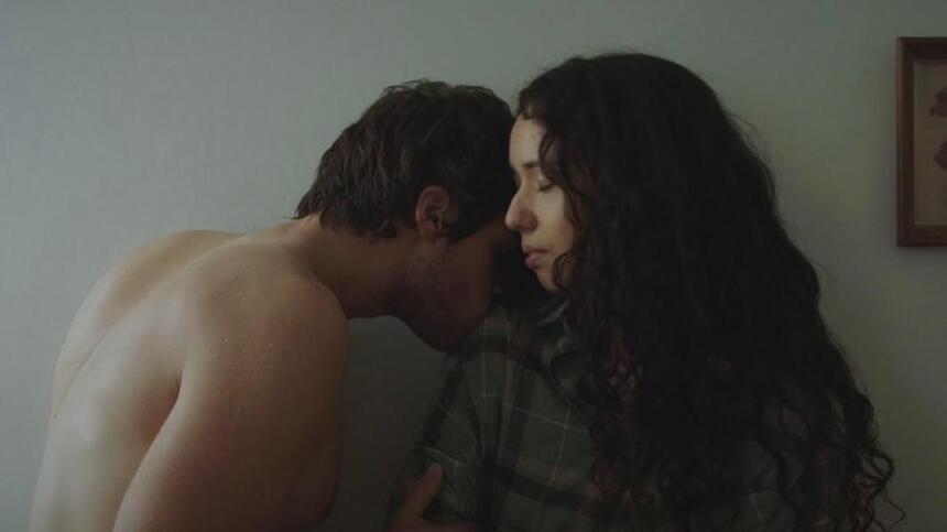 SXSW 2023 Review: THIS CLOSENESS, The Awkward Loneliness of Modern Love