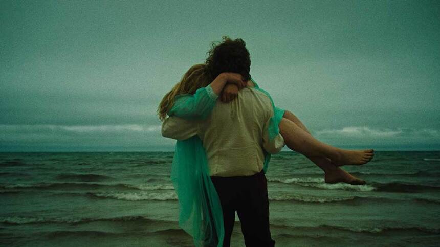 Toronto 2025 Review: HONEY BUNCH: Loving the Pieces and the Whole