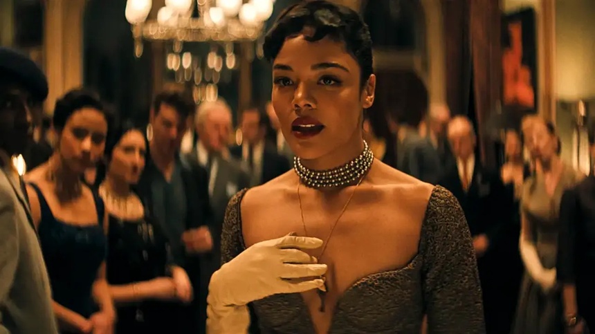 Toronto 2025 Review: HEDDA, Bringing Lust Back to Period Drama