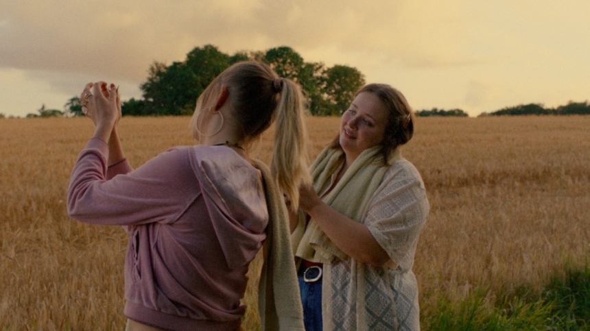 San Sebastian 2025: Exclusive WEIGHTLESS Poster Premiere