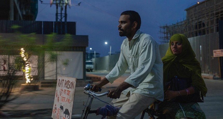 Venice 2026 Review: LOVERS IN THE BLUE NIGHT, Tender Social Drama Caught in Its Own Emotional Web